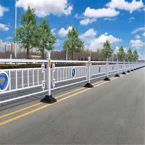 厂家现货城市交通围栏马路中央隔离栏杆市政道路护栏